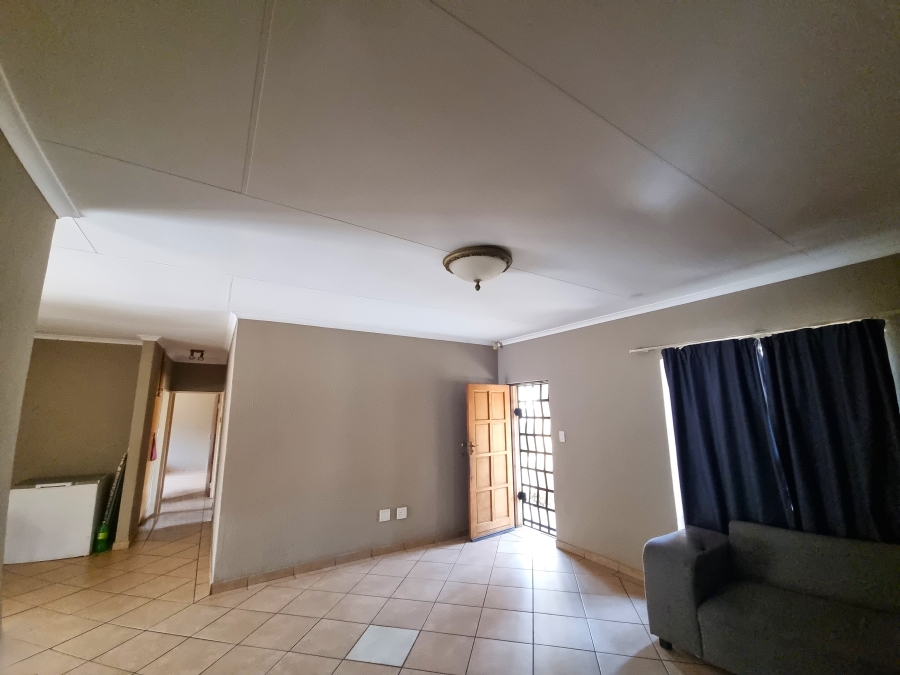 3 Bedroom Property for Sale in Waterval East North West